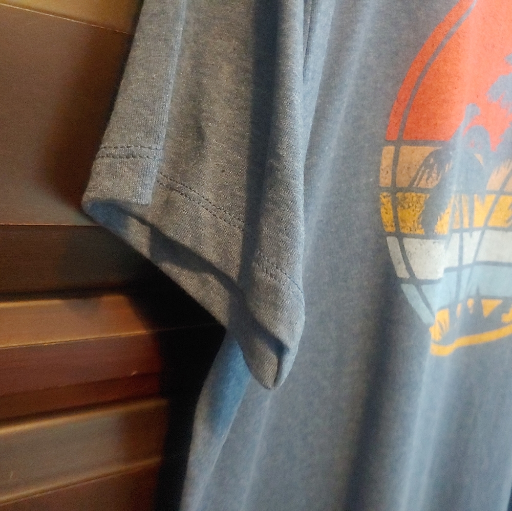 Palm Trees Tee Shirt Men's BNWT - Picture 3 of 10